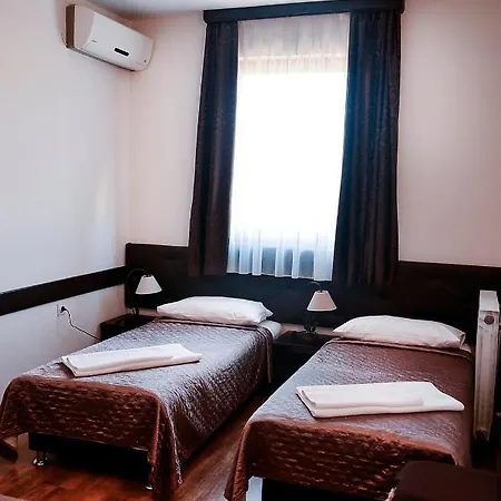 Ruza Inn,